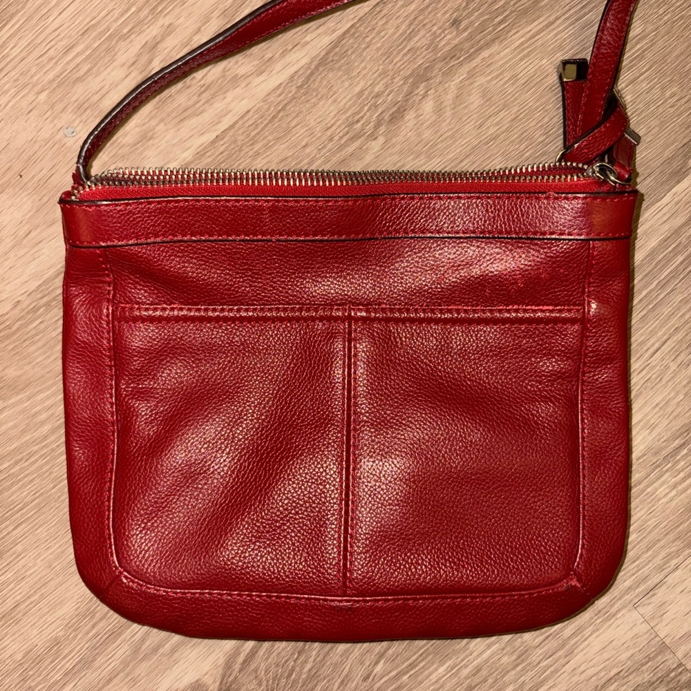 Elegant Red Leather Shoulder Bag